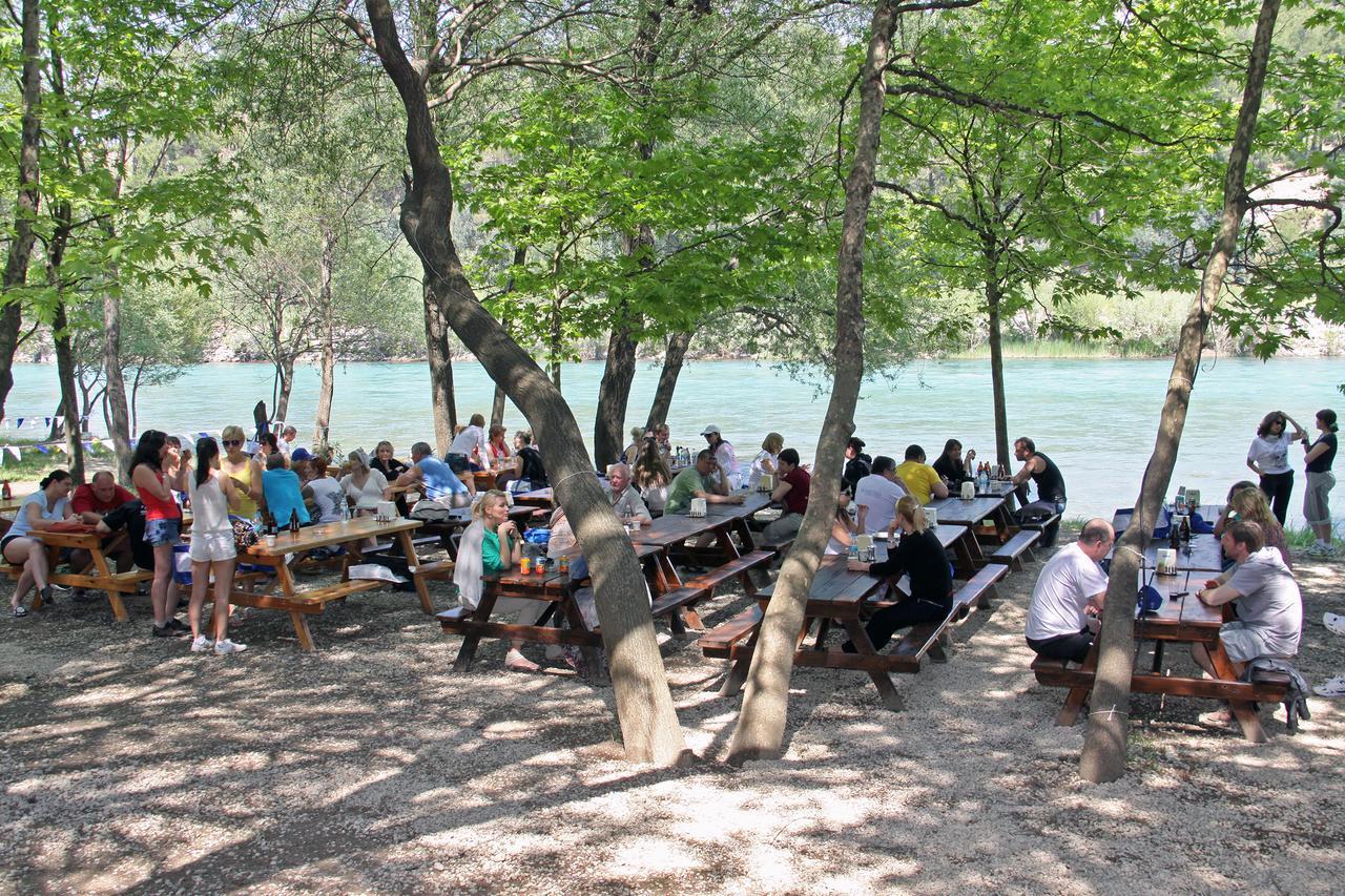 Eco Family Park Hotel Beskonak Esterno foto